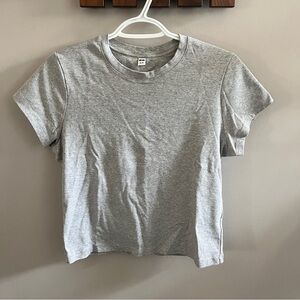Uniqlo Heather Gray Baby Tee